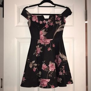 Off the Shoulder Floral Dress